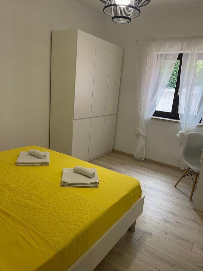 Apartments Lovro Lovran Bagian luar foto